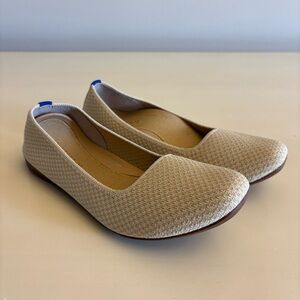 Rothy's The Max Square shoe in the Sandstone Micro Check Size 9